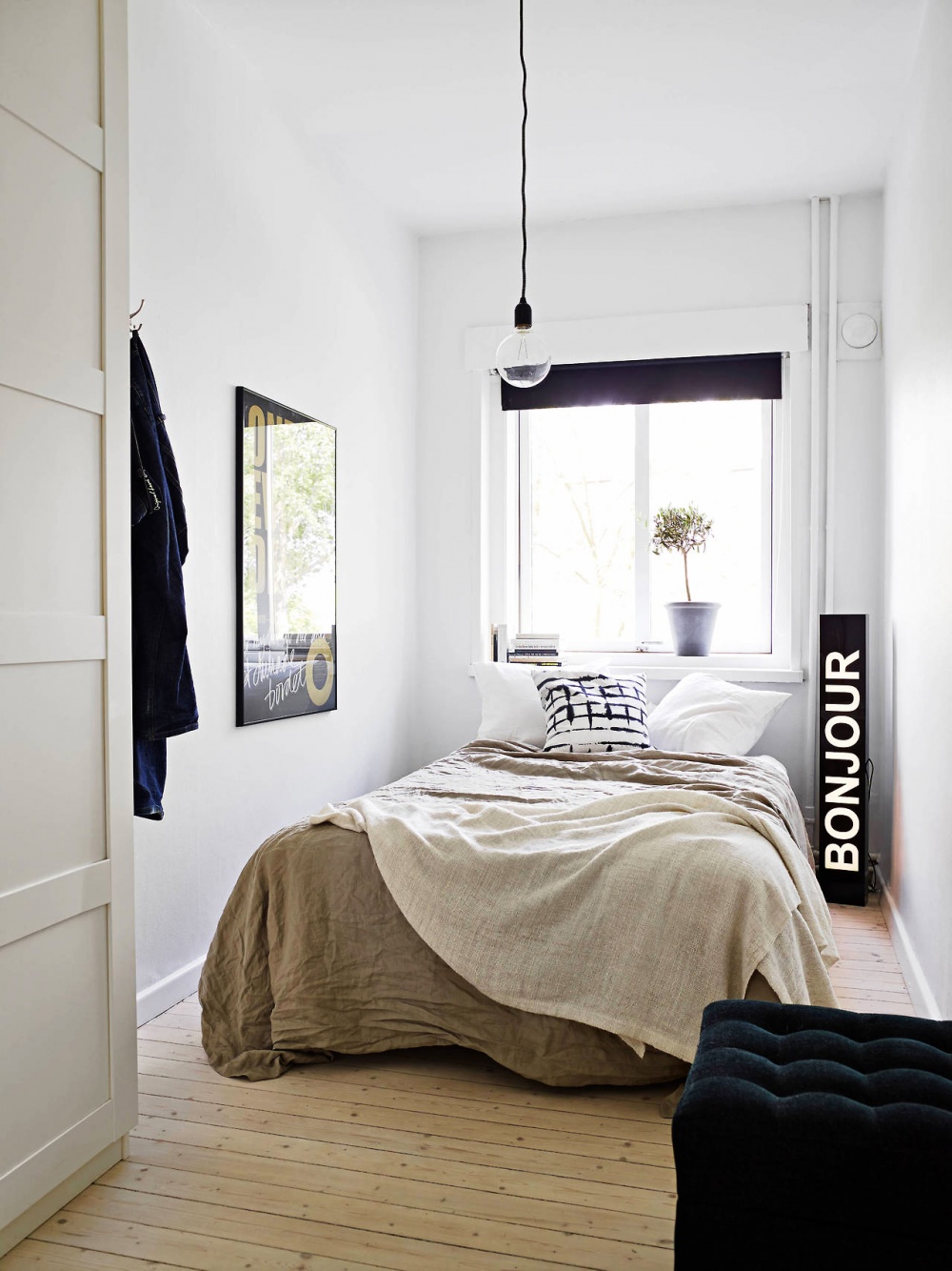 Ảnh: Giải pháp thiết kế nội thất cho phòng ngủ diện tích nhỏ 9