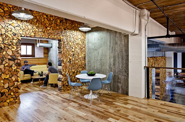 Ý tưởng thiết kế thi công văn phòng - Trang trí tường độc đáo